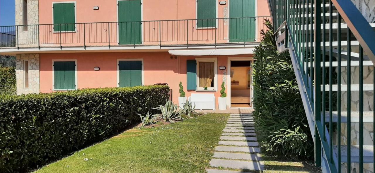 Holiday House Sole Salo Bagian luar foto